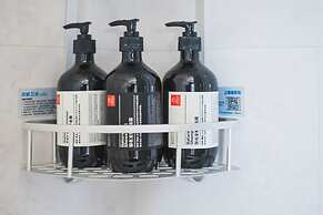 Locals Boutique Apartment Qianshan No.8