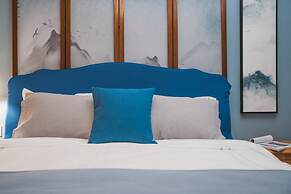 Locals Boutique Apartment Qianshan No.8