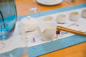 Locals Boutique Apartment Qianshan No.8