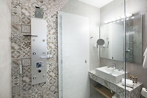 Seaview Luxurious Apartment near Corfu Town - Adults Only By Konnect