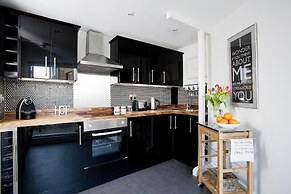 Central Apartment with Wifi