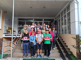 Tagaytay Karakol Hotel