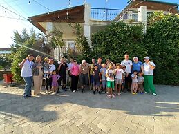 Tagaytay Karakol Hotel