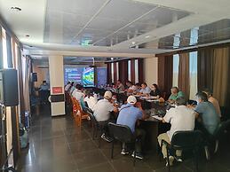 Tagaytay Karakol Hotel