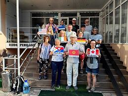 Tagaytay Karakol Hotel