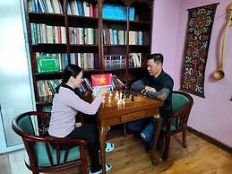 Tagaytay Karakol Hotel