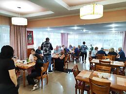 Tagaytay Karakol Hotel