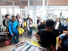 Tagaytay Karakol Hotel