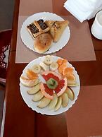 Tagaytay Karakol Hotel