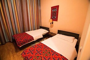 Tagaytay Karakol Hotel