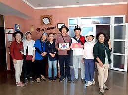 Tagaytay Karakol Hotel