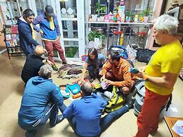 Tagaytay Karakol Hotel