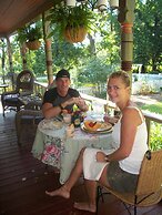 Apple Tree Lane Bed & Breakfast