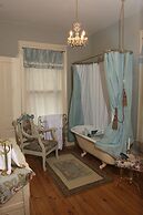 Apple Tree Lane Bed & Breakfast