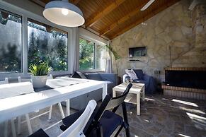 Peaceful house Loutraki village