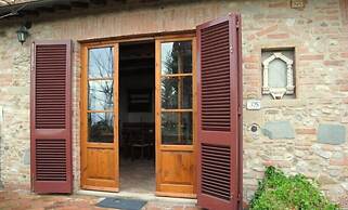 Casa Vacanze Podere Mezzastrada