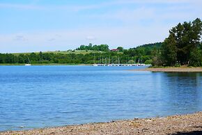 Lakeside Village Větrník
