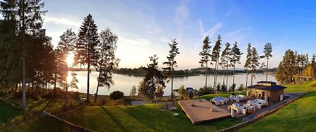 Lakeside Village Větrník