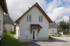 Lakeside Village Větrník