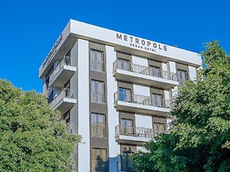 Metropole Urban Hotel