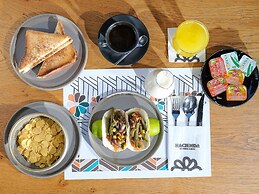 Metropole Urban Hotel