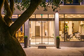 Metropole Urban Hotel