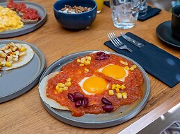 Metropole Urban Hotel