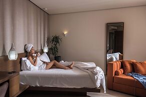 Metropole Urban Hotel