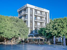 Metropole Urban Hotel