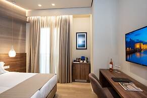 Metropole Urban Hotel