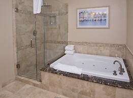 Savoy S 2d 3 Bedroom Condo by RedAwning