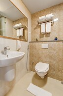 Ginger Surat City Centre