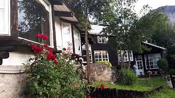 The Patagonian Lodge