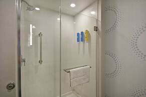 Tru by Hilton Beavercreek Dayton