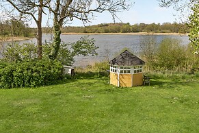 Apartment 2 bedroom with lake view