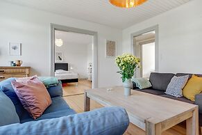 Apartment 2 bedroom with lake view