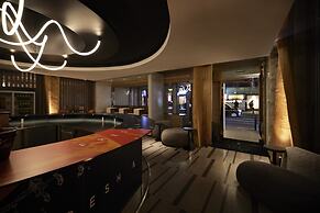 ALFIT HOTEL & BAR AKASAKA