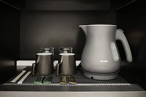 ALFIT HOTEL & BAR AKASAKA