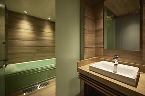 ALFIT HOTEL & BAR AKASAKA