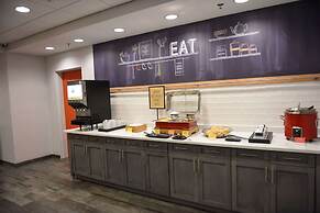 Hampton Inn & Suites Lenoir