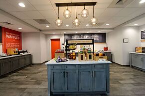 Hampton Inn & Suites Lenoir