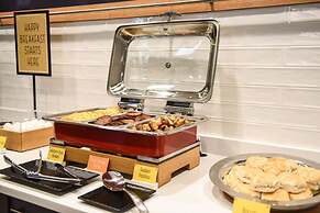 Hampton Inn & Suites Lenoir