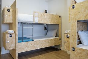 Hi Go Hostel & Suites