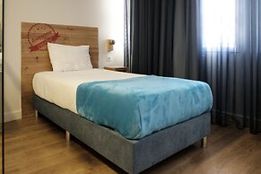 Hi Go Hostel & Suites