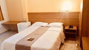 Ano Bom Palace Hotel