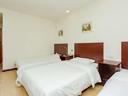 GreenTree Alliance Jinan Licheng Town Yaohua Road Yaoqiang Airport Hot