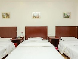 GreenTree Alliance Jinan Licheng Town Yaohua Road Yaoqiang Airport Hot