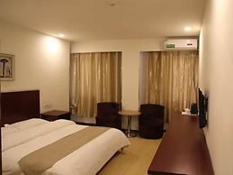 GreenTree Alliance Jinan Licheng Town Yaohua Road Yaoqiang Airport Hot