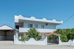 Paulsia Apartments