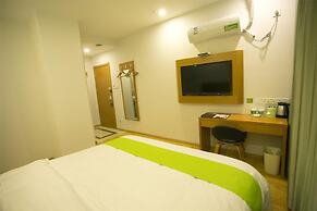 Vatica TianJin DaGang XueFu Road University Town Hotel